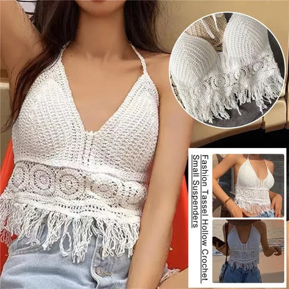 Top Cropped Halter em Crochet – Bralette de Praia com Franjas