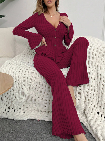Conjunto de Pijama Outono/Inverno – Decote em V e Manga Comprida