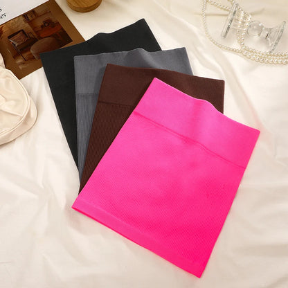 Mini Saia Preta de Cintura Alta – Corte Slim Elegante para Escritório